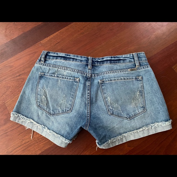 KanCan Shorts - Picture 2 of 2